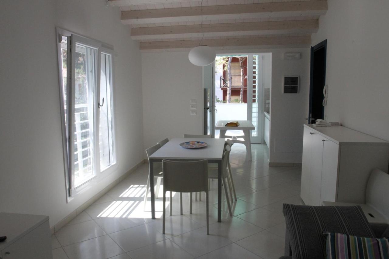 Ba - Carla Apartments - Modern Apartments - Lignano Sabbiadoro Eksteriør billede