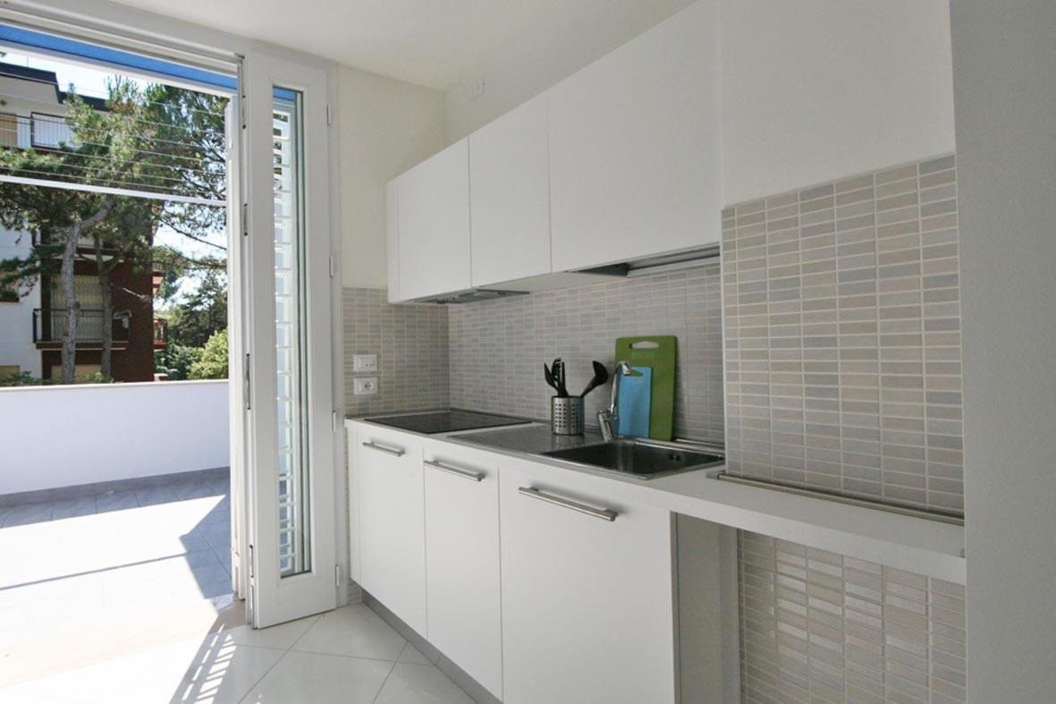 Ba - Carla Apartments - Modern Apartments - Lignano Sabbiadoro Eksteriør billede